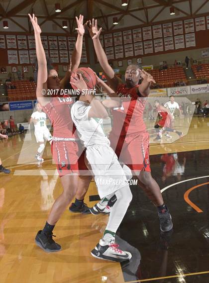 Thumbnail 1 in St. Mary's vs. Lincoln (CIF SJS D1 Semifinal) photogallery.