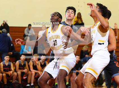 Thumbnail 1 in King/Drew vs. Beverly Hills (Harvey Kitani Classic) photogallery.