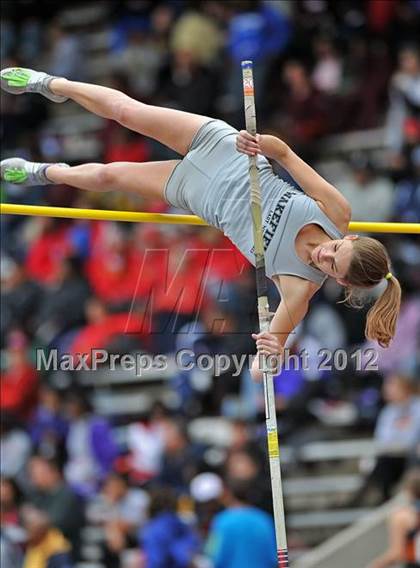 Thumbnail 2 in Penn Relays (Girls Pole Vault Final) photogallery.