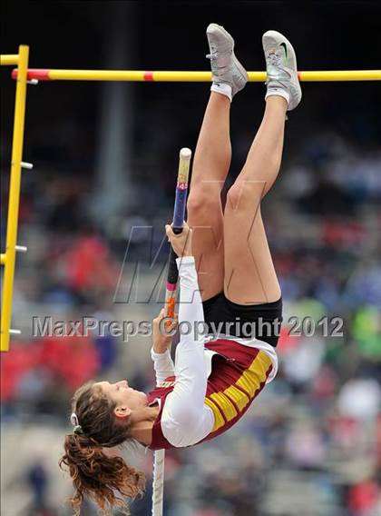 Thumbnail 1 in Penn Relays (Girls Pole Vault Final) photogallery.