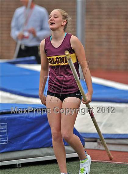 Thumbnail 3 in Penn Relays (Girls Pole Vault Final) photogallery.