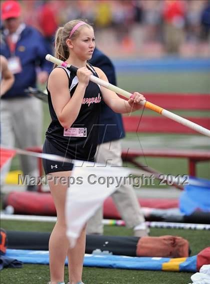 Thumbnail 3 in Penn Relays (Girls Pole Vault Final) photogallery.