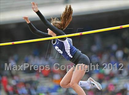 Thumbnail 3 in Penn Relays (Girls Pole Vault Final) photogallery.