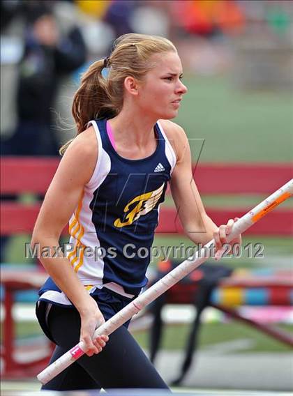 Thumbnail 2 in Penn Relays (Girls Pole Vault Final) photogallery.