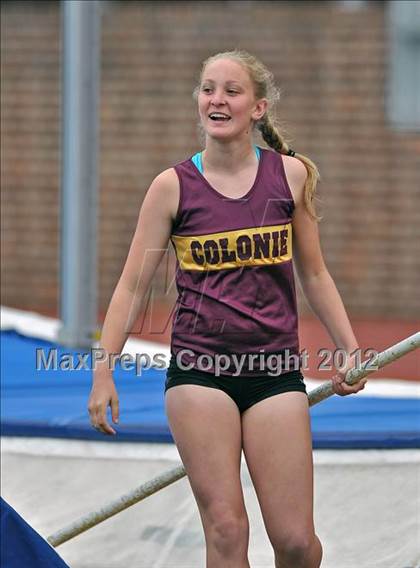Thumbnail 2 in Penn Relays (Girls Pole Vault Final) photogallery.