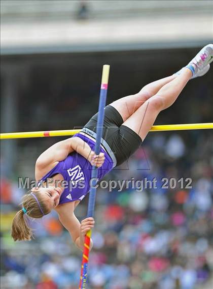 Thumbnail 3 in Penn Relays (Girls Pole Vault Final) photogallery.