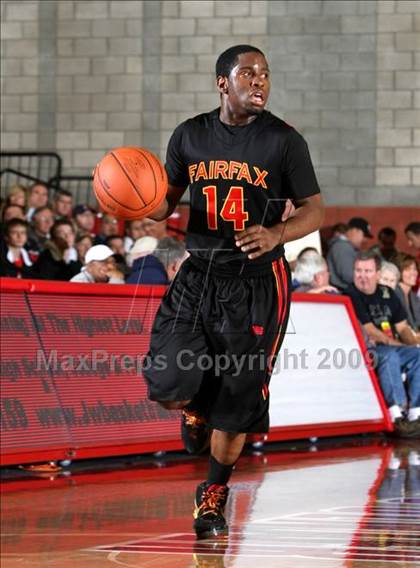 Thumbnail 1 in Whitney Young vs. Fairfax (Nike Extravaganza) photogallery.