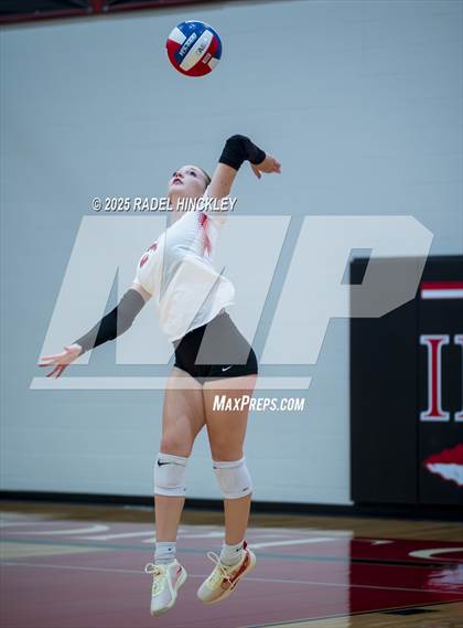 Thumbnail 1 in Belton @ Fort Osage photogallery.