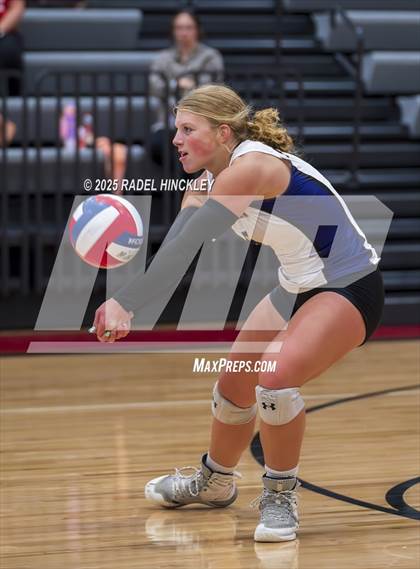 Thumbnail 1 in Belton @ Fort Osage photogallery.