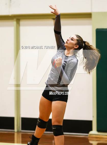 Thumbnail 2 in Foothill @ Red Bluff photogallery.