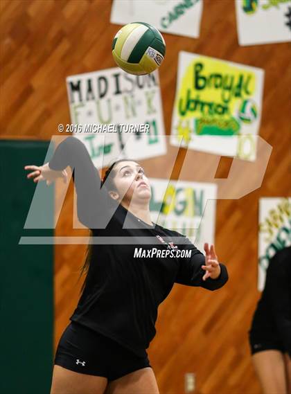 Thumbnail 1 in Foothill @ Red Bluff photogallery.