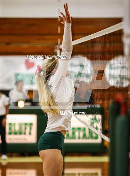 Thumbnail 1 in Foothill @ Red Bluff photogallery.