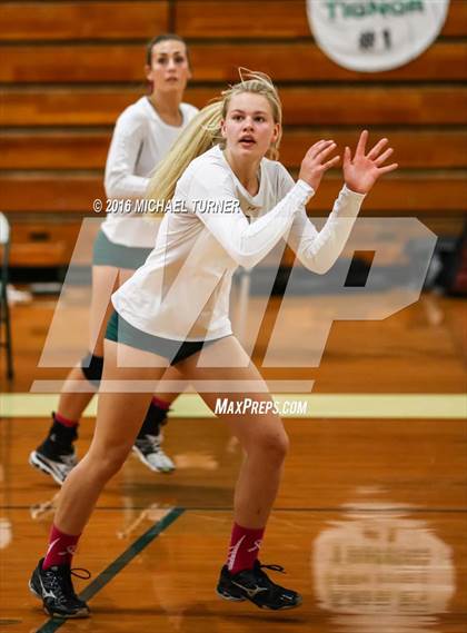 Thumbnail 1 in Foothill @ Red Bluff photogallery.