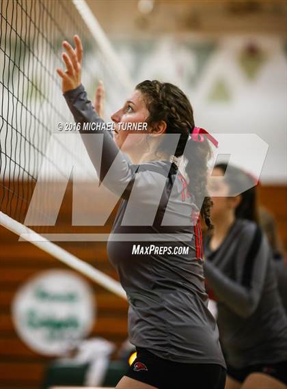 Thumbnail 1 in Foothill @ Red Bluff photogallery.