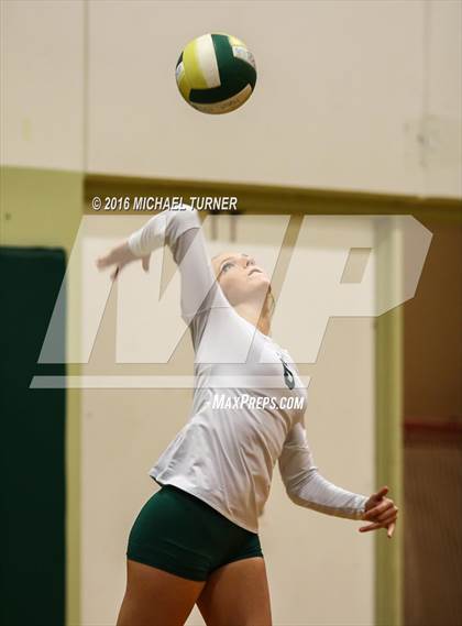 Thumbnail 1 in Foothill @ Red Bluff photogallery.