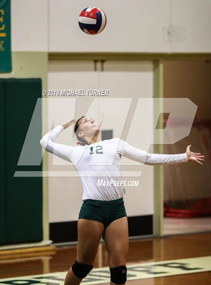 Thumbnail 1 in Foothill @ Red Bluff photogallery.