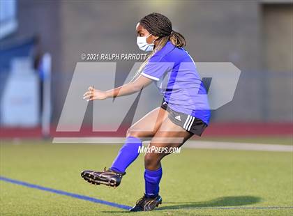 Thumbnail 3 in Cinco Ranch vs Katy Taylor photogallery.