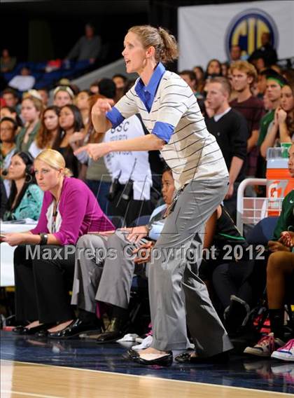 Thumbnail 3 in Brea Olinda vs. Mater Dei (CIF SS D1AA Final) photogallery.