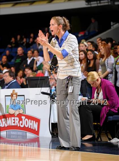 Thumbnail 2 in Brea Olinda vs. Mater Dei (CIF SS D1AA Final) photogallery.