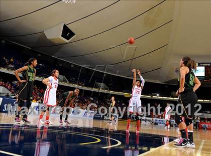 Thumbnail 2 in Brea Olinda vs. Mater Dei (CIF SS D1AA Final) photogallery.