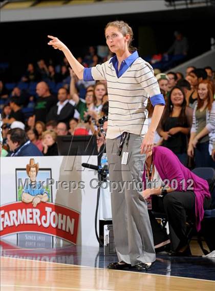 Thumbnail 3 in Brea Olinda vs. Mater Dei (CIF SS D1AA Final) photogallery.