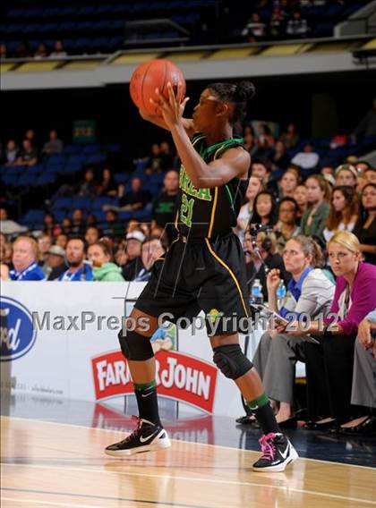 Thumbnail 2 in Brea Olinda vs. Mater Dei (CIF SS D1AA Final) photogallery.