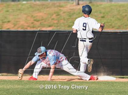Thumbnail 2 in Cuthbertson @ Piedmont photogallery.