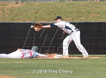 Thumbnail 3 in Cuthbertson @ Piedmont photogallery.