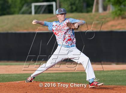 Thumbnail 1 in Cuthbertson @ Piedmont photogallery.