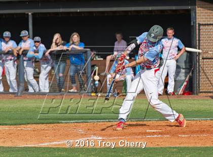 Thumbnail 1 in Cuthbertson @ Piedmont photogallery.