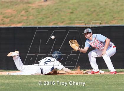 Thumbnail 3 in Cuthbertson @ Piedmont photogallery.