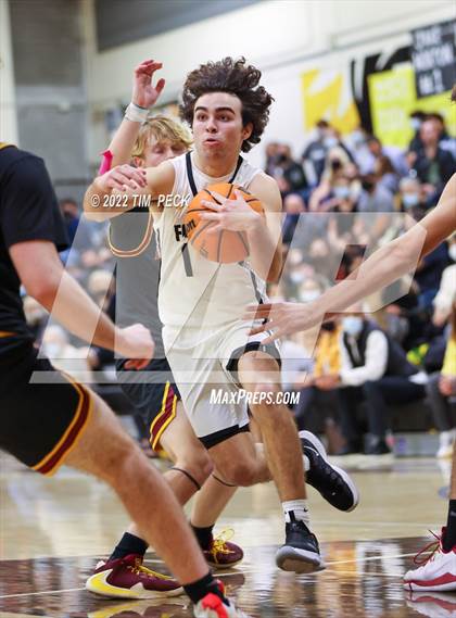 Thumbnail 1 in El Modena @ Foothill photogallery.