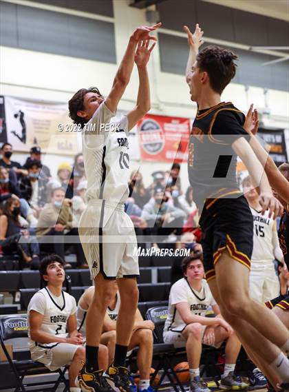 Thumbnail 3 in El Modena @ Foothill photogallery.
