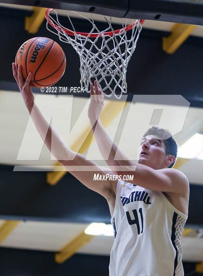 Thumbnail 3 in El Modena @ Foothill photogallery.