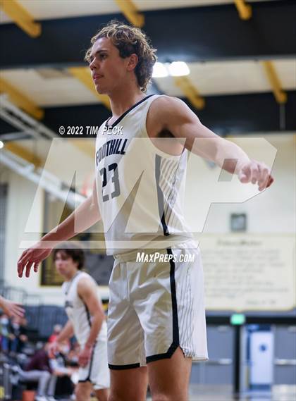 Thumbnail 2 in El Modena @ Foothill photogallery.