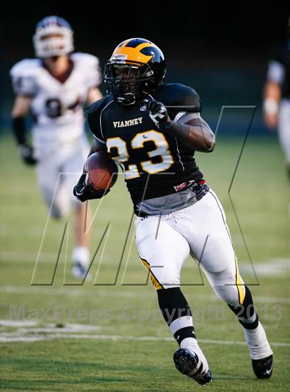 Thumbnail 3 in DeSmet Jesuit @ Vianney photogallery.