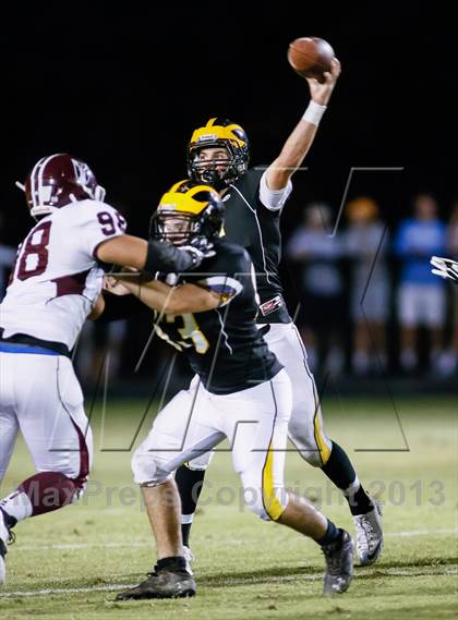 Thumbnail 1 in DeSmet Jesuit @ Vianney photogallery.