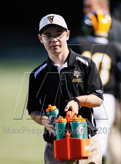 Thumbnail 2 in DeSmet Jesuit @ Vianney photogallery.