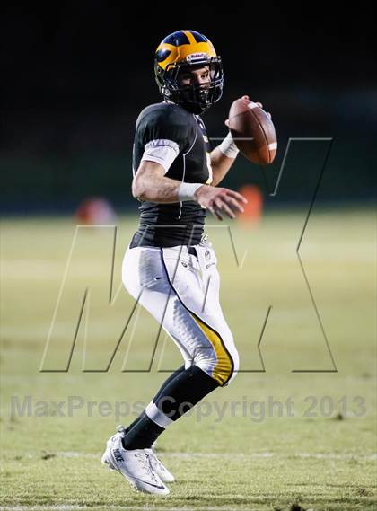 Thumbnail 2 in DeSmet Jesuit @ Vianney photogallery.