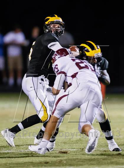Thumbnail 2 in DeSmet Jesuit @ Vianney photogallery.