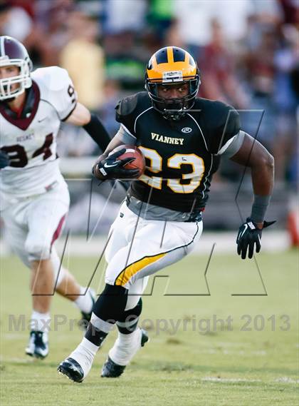 Thumbnail 1 in DeSmet Jesuit @ Vianney photogallery.