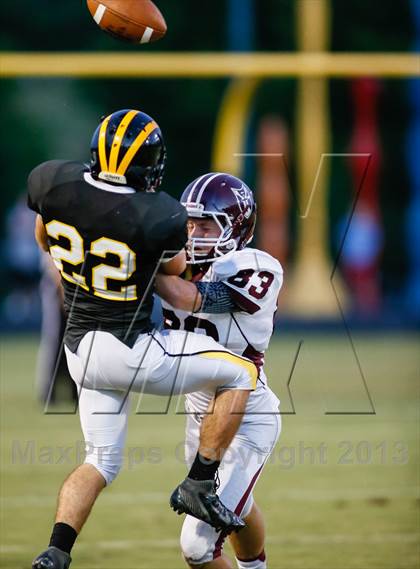 Thumbnail 1 in DeSmet Jesuit @ Vianney photogallery.