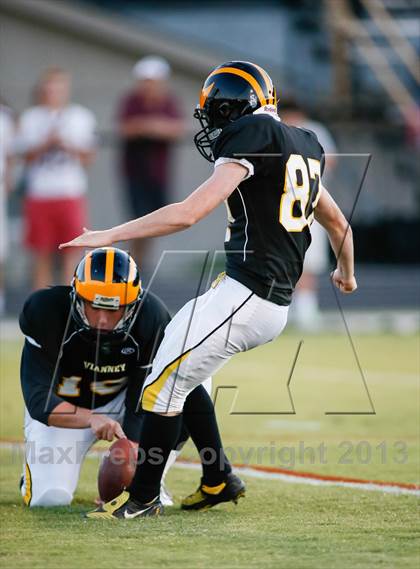 Thumbnail 3 in DeSmet Jesuit @ Vianney photogallery.