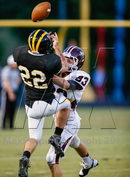 Thumbnail 3 in DeSmet Jesuit @ Vianney photogallery.