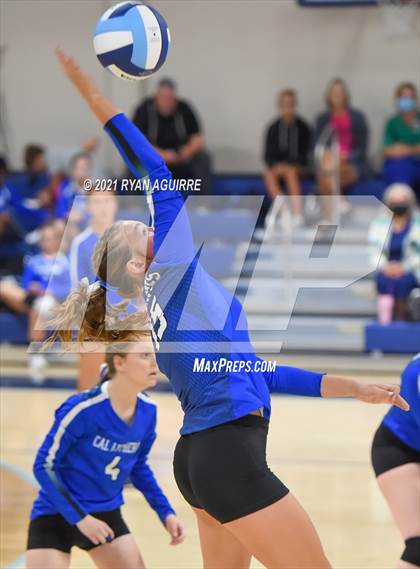 Thumbnail 2 in California Lutheran @ Linfield Christian photogallery.