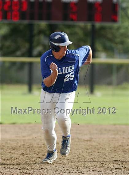 Thumbnail 2 in Ellington vs Stafford (NCCC Semifinal) photogallery.