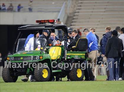 Thumbnail 1 in Gaffney vs. Byrnes (SCHSL 4A Division 1 Final) photogallery.