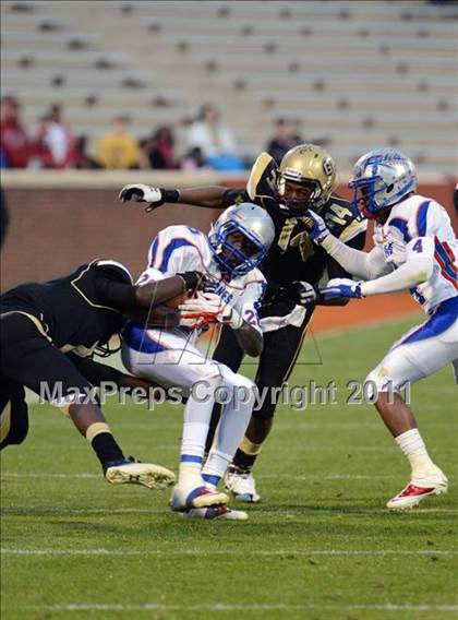 Thumbnail 3 in Gaffney vs. Byrnes (SCHSL 4A Division 1 Final) photogallery.