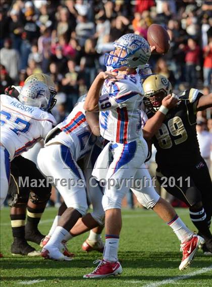 Thumbnail 3 in Gaffney vs. Byrnes (SCHSL 4A Division 1 Final) photogallery.