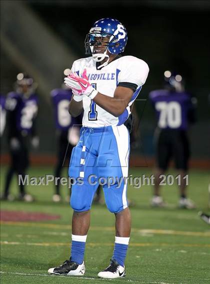 Thumbnail 2 in Lincoln vs. Seagoville (4A Division 2 Region 2 Bi-District) photogallery.
